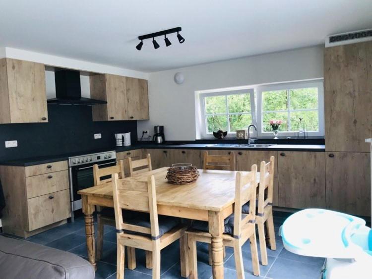 Vakantiewoning D'Hoppe Flobecq Esterno foto